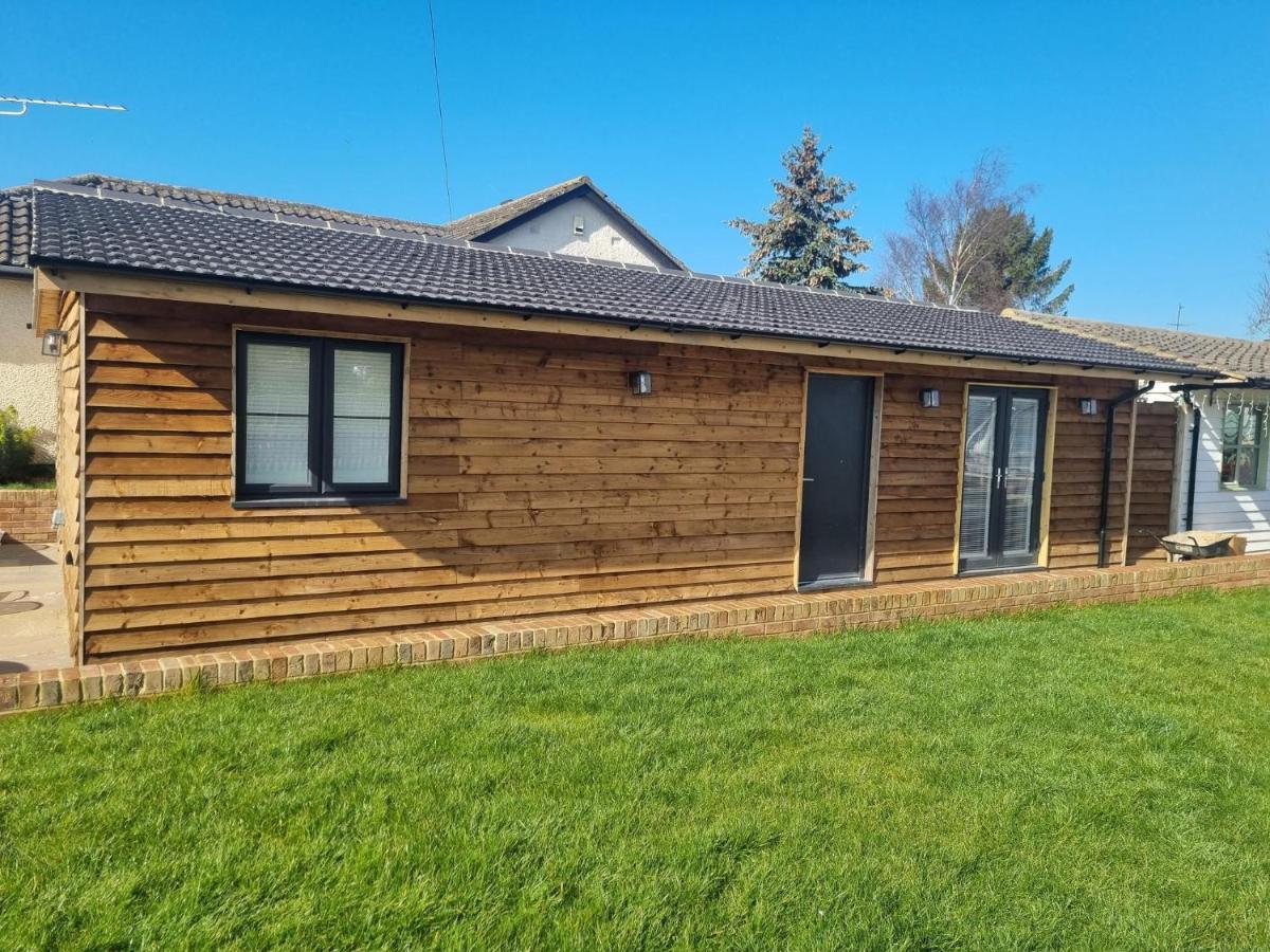 The Birch Lodge Located In Pegsdon Hexton Esterno foto